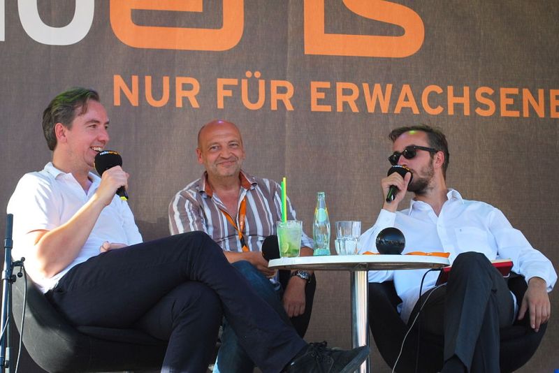 Datei:1024px-Schulz Skuppin Böhmermann 0153.jpg